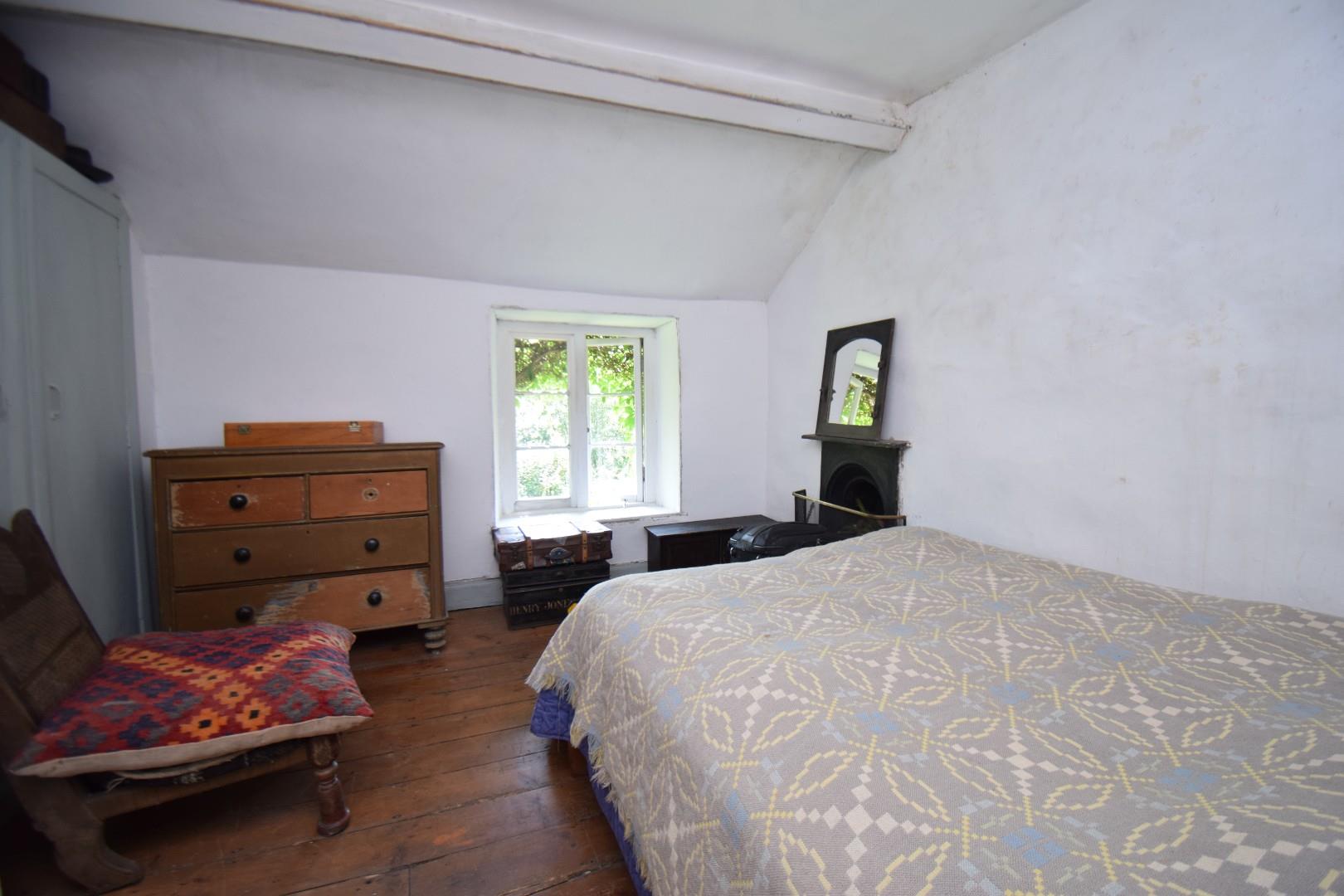 TYC Bed 2.JPG